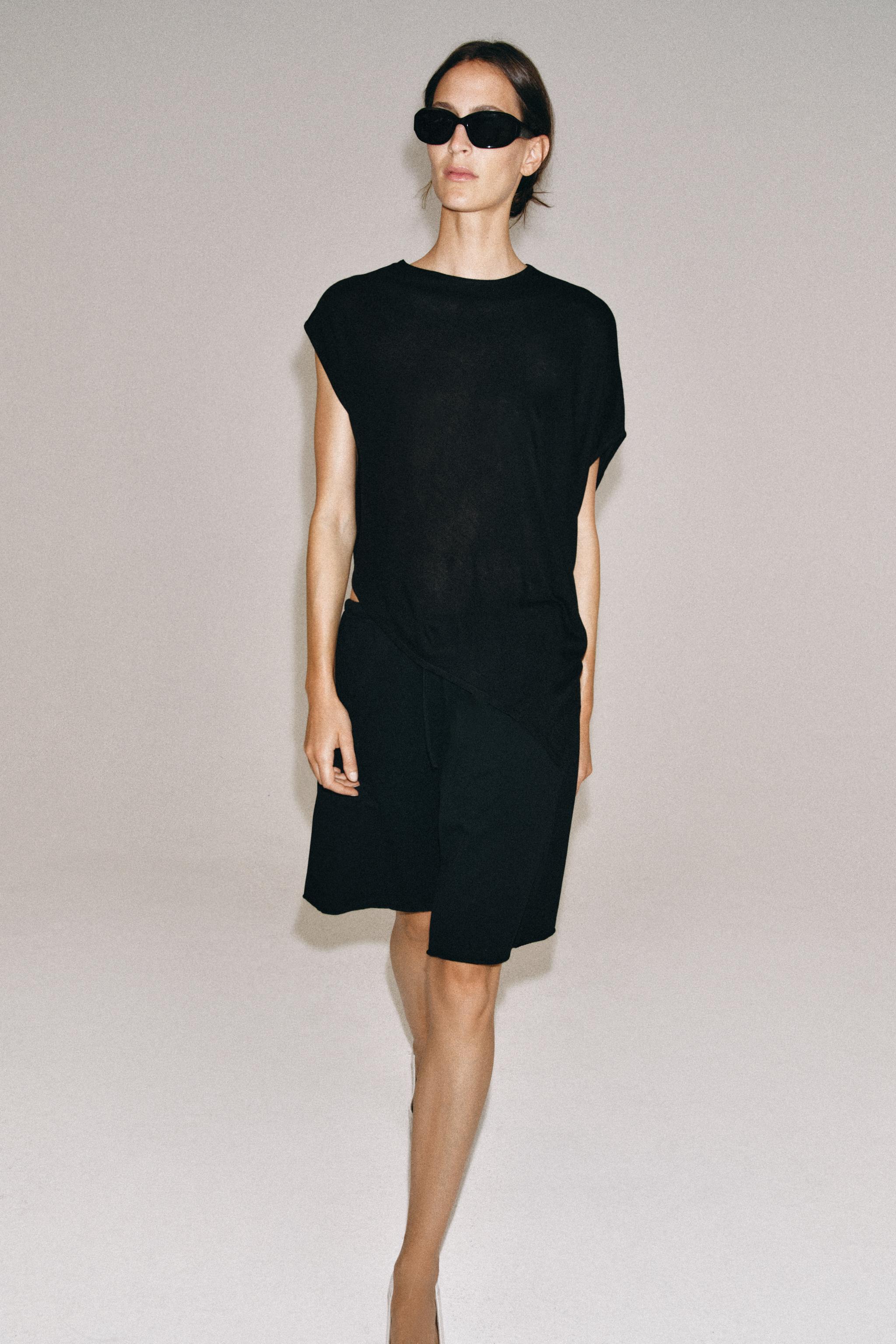 ASYMMETRIC KNIT JUMPER